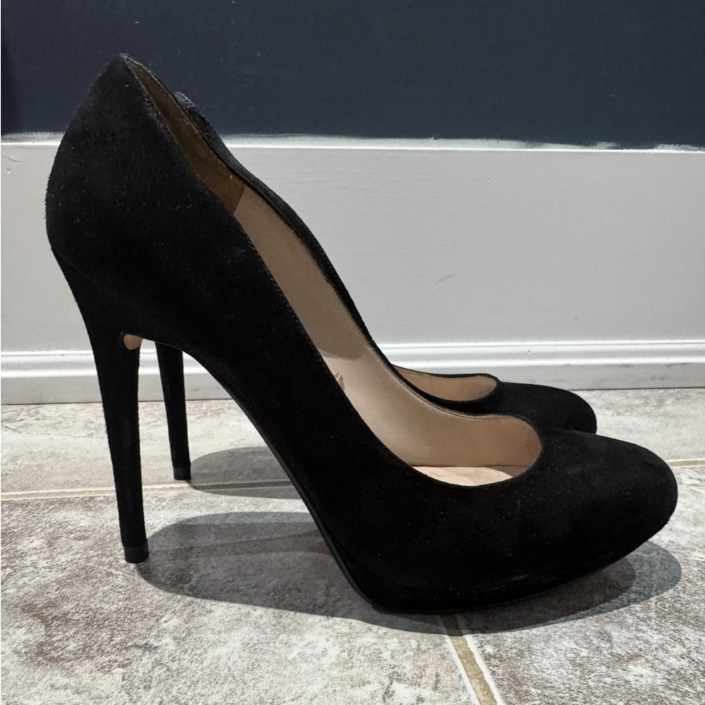 Zara Blk Suede Heels